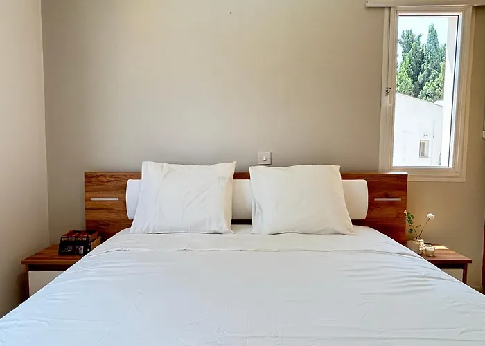 Stylish One Bedroom At Harbour * パ フォス