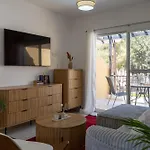 Stylish One Bedroom At Harbour Apartment Paphos