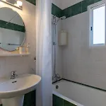 Apartment Stylish One Bedroom At Harbour *